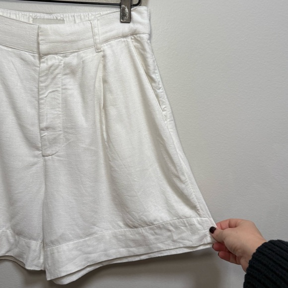Abercrombie & fitch high rise pleated tailored white linen shorts 5” small coast - Picture 5 of 13